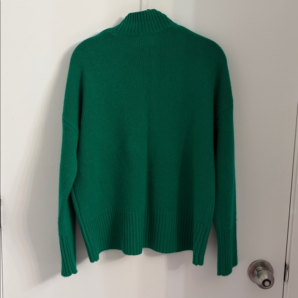 From Future 100% Cashmere Green Mock Turtleneck Sweater - Picture 7 of 14